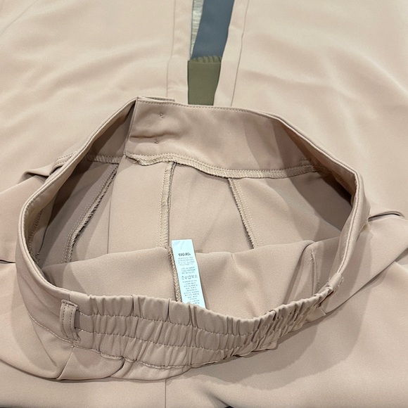 Worn Once!! Set of 6 High Waisted Zipper Pocket Shirred Straight Leg Work Pants - Picture 12 of 12